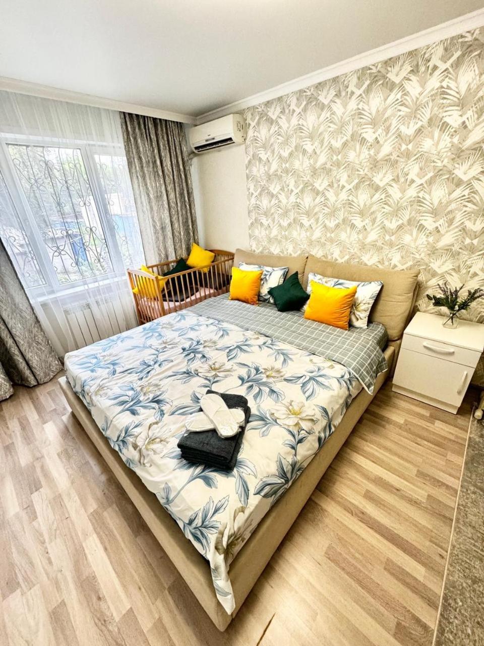 Apartment Four Bedrooms Almaty
